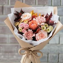 Букет цветов из:  Гвоздики, Хризантемы и Розы в Жуковский