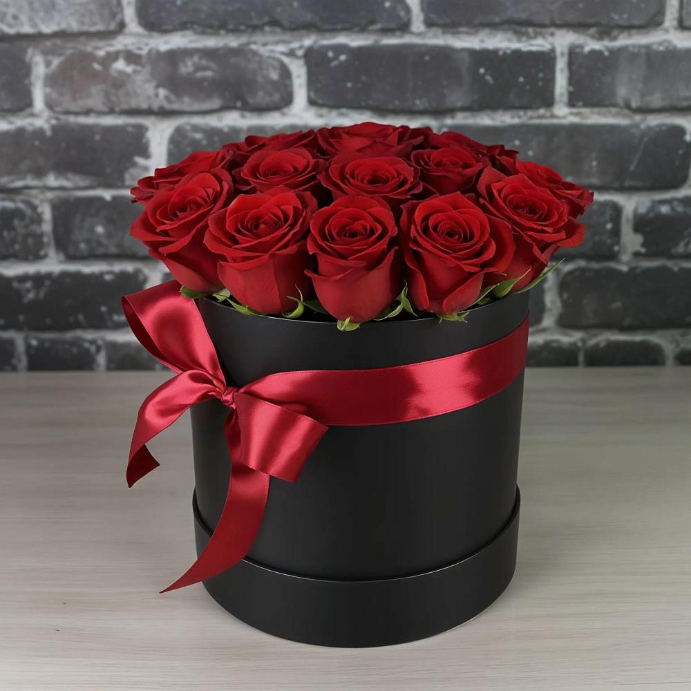 Цветочная композиция из Розы в шляпной коробке в Жуковский