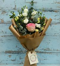 Букет цветов из:  Розы и Лизиантусы в Жуковский