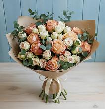 Букет цветов из:  Альстромерии и Розы в Жуковский
